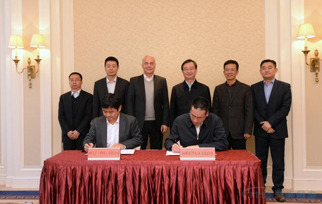 �������ڻ��׸���·��ͨѶ�Ŵ����з������仧�ڽ�