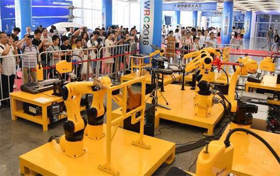 ��ô�Դ���ҵ��е����͵��Զ���ת��